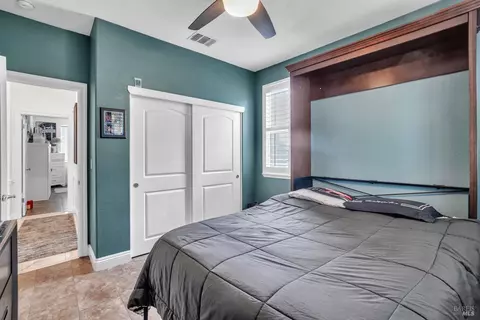 Bedroom - 8304 Shadi Ln, Winters, CA 95694 photo 5 of 10