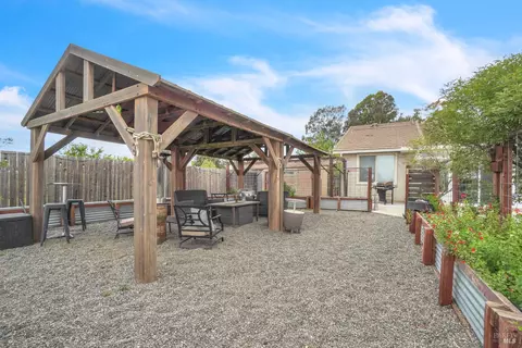 Exterior - 8304 Shadi Ln, Winters, CA 95694 photo 13 of 38