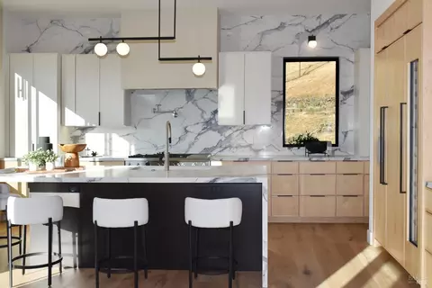 3921 Flintridge Dr, Santa Rosa, CA 95403