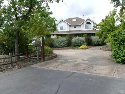 1223 Melissa Ct, Santa Rosa, CA 95409