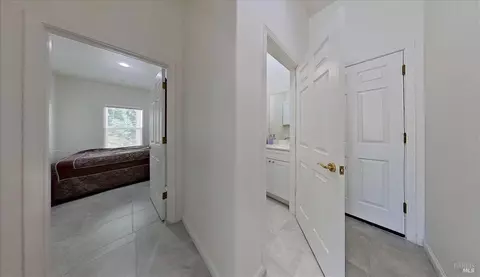 Entry Way - 4119 Campini Estates Dr, Vacaville, CA 95688 photo 3 of 5