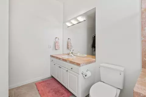 Bath - 4119 Campini Estates Dr, Vacaville, CA 95688 photo 2 of 11