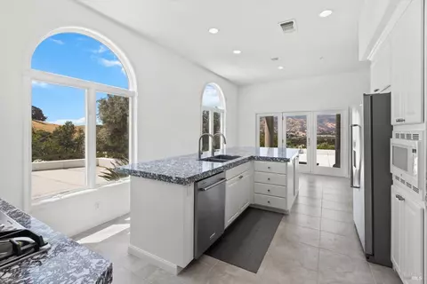 Kitchen - 4119 Campini Estates Dr, Vacaville, CA 95688 photo 1 of 8