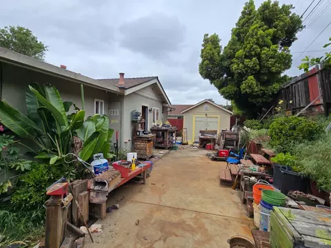Exterior - 626 Rollingwood Dr, Vallejo, CA 94591 photo 3 of 3