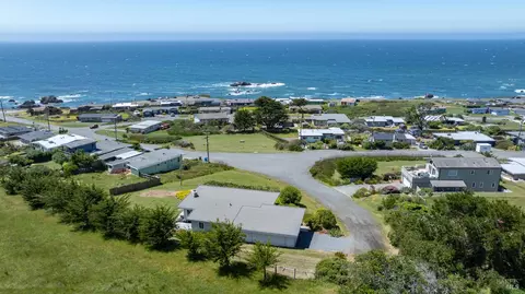 4816 Carmet Dr, Bodega Bay, CA 94923