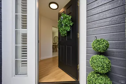 Entry Way - 6183 Marsi Ct, Windsor, CA 95492 photo 1 of 5