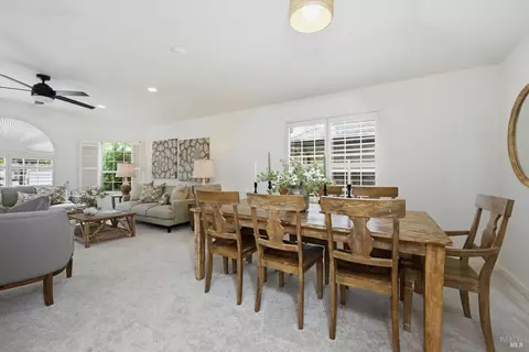Dining - 6183 Marsi Ct, Windsor, CA 95492 photo 3 of 5