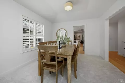 Dining - 6183 Marsi Ct, Windsor, CA 95492 photo 1 of 5