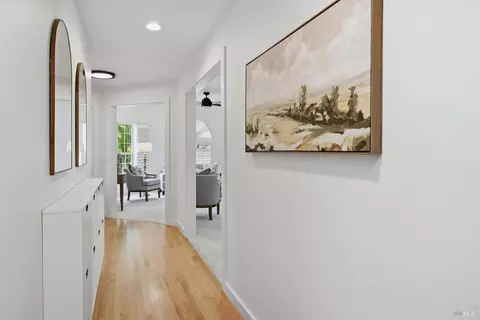 Entry Way - 6183 Marsi Ct, Windsor, CA 95492 photo 3 of 5