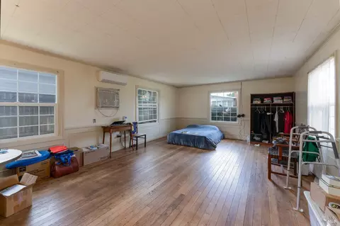 701 W Mill St, Ukiah, CA 95482 photo 3