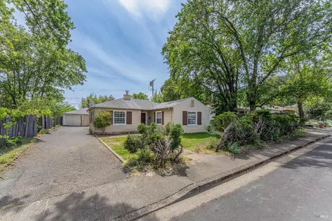 701 W Mill St, Ukiah, CA 95482