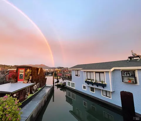 38 S 40 Dock, Sausalito, CA 94965