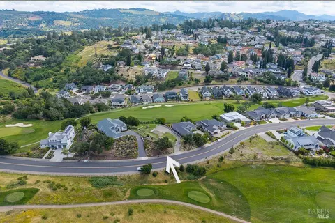 3780 Saint Andrews Dr, Santa Rosa, CA 95403