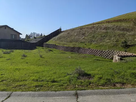 2517 Kingsmill Ln, Fairfield, CA 94534
