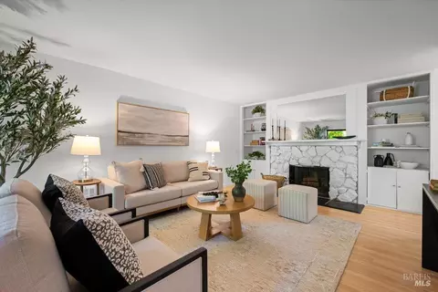 1579 Lincoln Ave #209, San Rafael, CA 94901