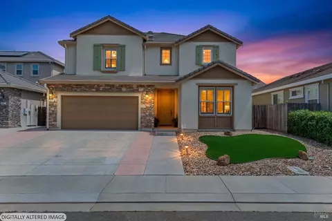 607 Snapdragon St, Vacaville, CA 95687