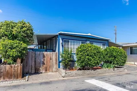180 Medina Dr, Pacheco, CA 94553