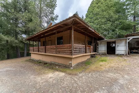 Exterior - 28655 N Highway 101 Hwy, Willits, CA 95490 photo 10 of 21