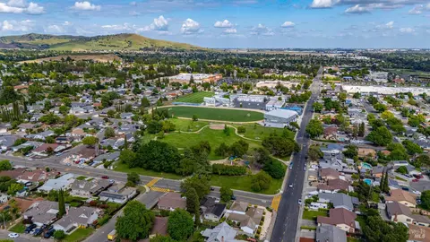 2495 Carnation Dr, Fairfield, CA 94533 photo 46