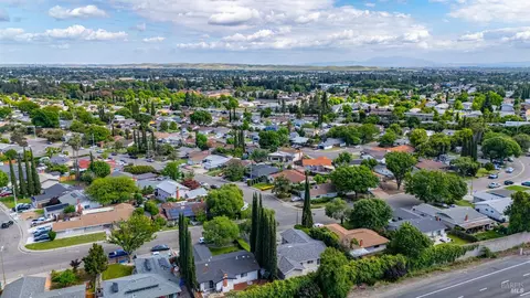 2495 Carnation Dr, Fairfield, CA 94533 photo 43