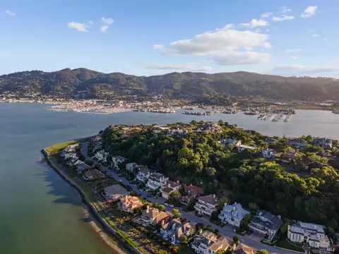 View/Area - 17 Heron Dr, Mill Valley, CA 94941 photo 10 of 11