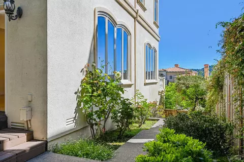 Exterior - 17 Heron Dr, Mill Valley, CA 94941 photo 9 of 9