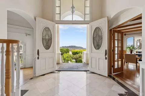 Entry Way - 17 Heron Dr, Mill Valley, CA 94941 photo 1 of 1