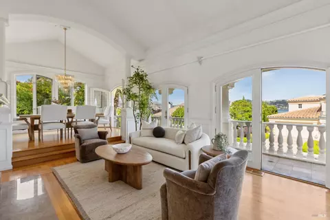 Living - 17 Heron Dr, Mill Valley, CA 94941 photo 3 of 6