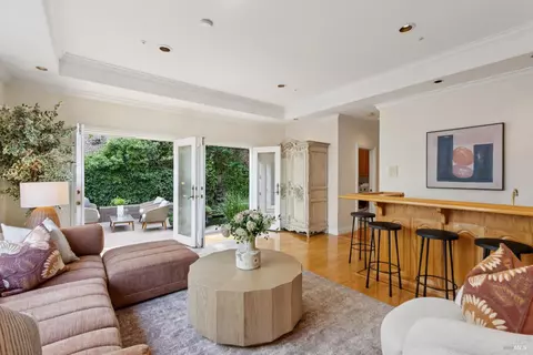 Living - 17 Heron Dr, Mill Valley, CA 94941 photo 6 of 6