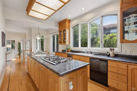 Kitchen - 17 Heron Dr, Mill Valley, CA 94941 photo 1 of 3