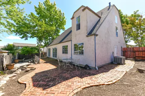 Exterior - 26 Lloyd Ct, Napa, CA 94558 photo 3 of 14