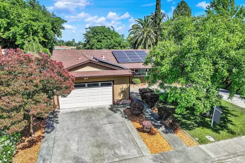 2142 Kingfisher Way, Fairfield, CA 94533