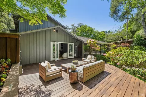 Exterior - 115 Manor Dr, Mill Valley, CA 94941 photo 8 of 24