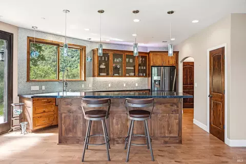 Kitchen - 850 Doolan Canyon Dr, Ukiah, CA 95482 photo 2 of 6