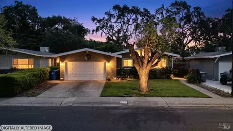 177 N West St, Vacaville, CA 95688