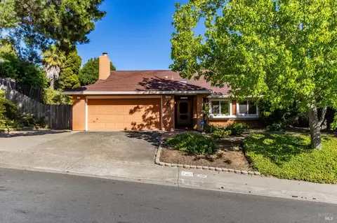 876 Dover Cir, Benicia, CA 94510