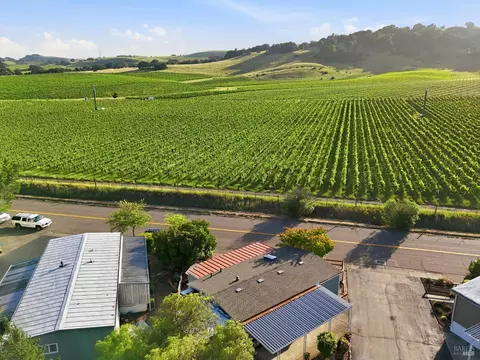 156 Bear Flag Rd, Sonoma, CA 95476 photo 54