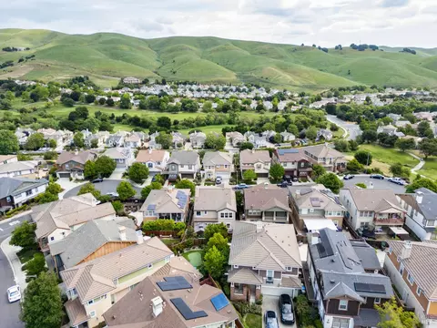 View/Area - 6671 Chalk Hill Ln, Vallejo, CA 94591 photo 5 of 9