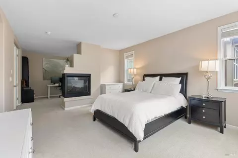 Bedroom - 6671 Chalk Hill Ln, Vallejo, CA 94591 photo 2 of 8