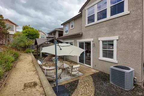 Exterior - 6671 Chalk Hill Ln, Vallejo, CA 94591 photo 9 of 12