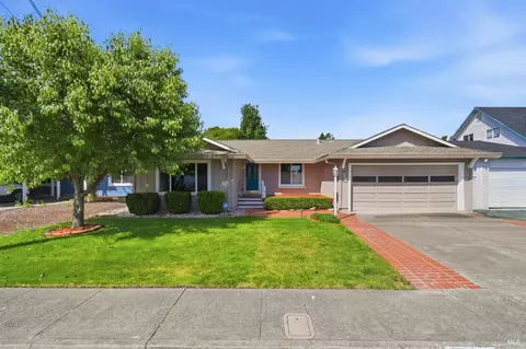 7581 Bonita Ave, Rohnert Park, CA 94928