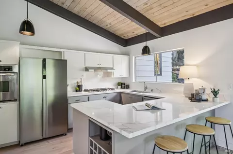 Kitchen - 606 Eucalyptus Way, Mill Valley, CA 94941 photo 2 of 4