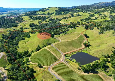 746 Artisan Cir, Geyserville, CA 95441
