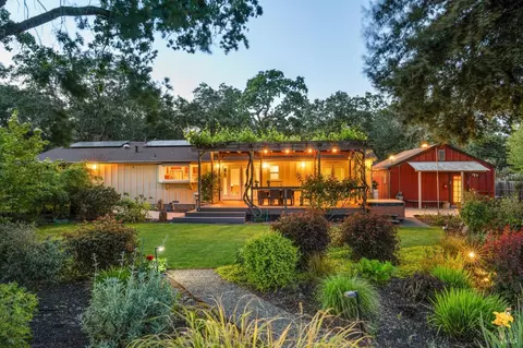 180 W Trinity Rd, Glen Ellen, CA 95442
