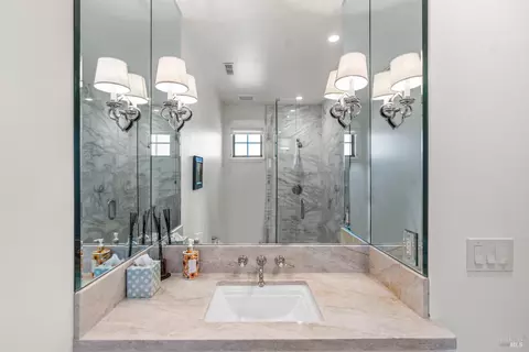 Bath - 7035 Silverado Trl, Napa, CA 94558 photo 6 of 8