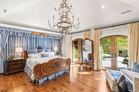 Bedroom - 7035 Silverado Trl, Napa, CA 94558 photo 1 of 6