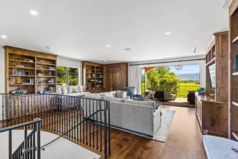Living - 7035 Silverado Trl, Napa, CA 94558 photo 6 of 9
