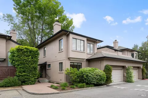 36 Mariposa Ave #2, San Anselmo, CA 94960