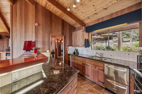 Kitchen - 22100 Ninive Dr, Jenner, CA 95450 photo 1 of 2