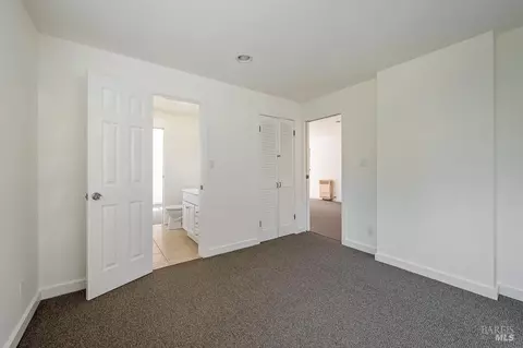 Bedroom - 15555 Bittner Rd, Occidental, CA 95465 photo 6 of 7
